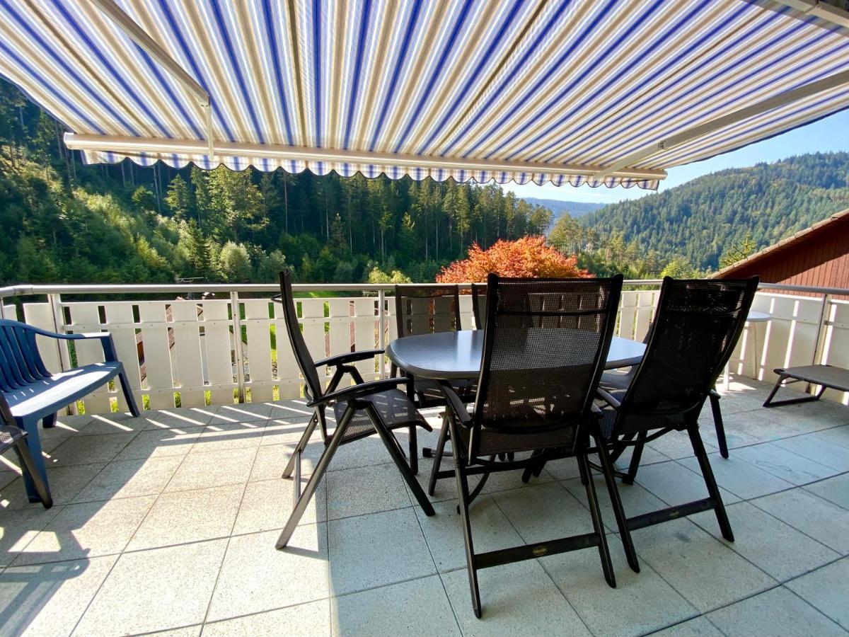 Ferienwohnung Zur Bierliebe - Mit Toller Aussicht Im Herzen Des Schwarzwaldes Hornberg Exterior foto